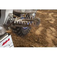 YZ125 YZ250 YZ250X 2005-2024 TITANIUM FOOT PEG MOUNT BRACKETS SCAR STFMB151