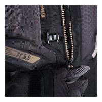 Leatt 5.5 ADV FlowTour Jacket - Stealth (L/US42/EU52)L